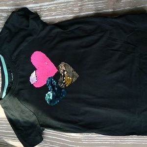 Cat & Jack girls flip sequin short sleeve black heart t-shirt 6/6x